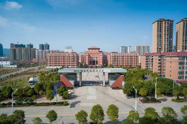 1672799293846861.jpg 640 (1).jpg