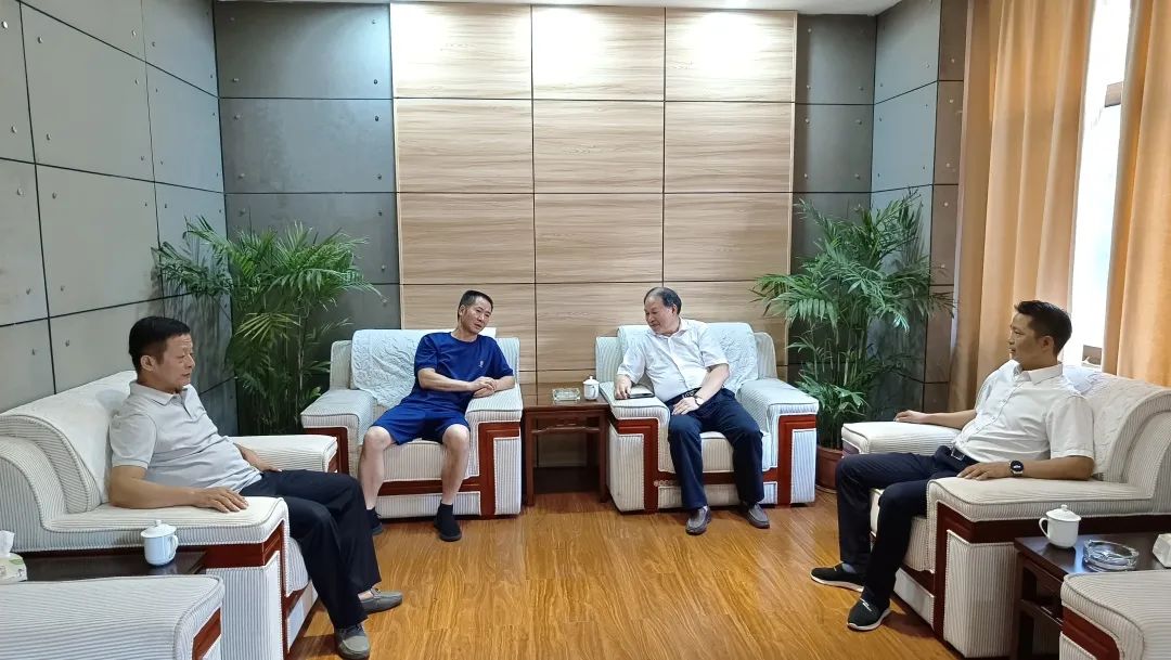 1690873850769838.jpg 2.jpg