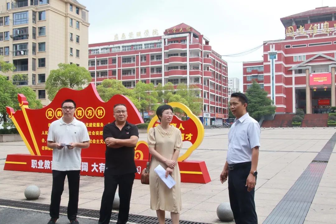 1692605579767422.jpg 640.jpg