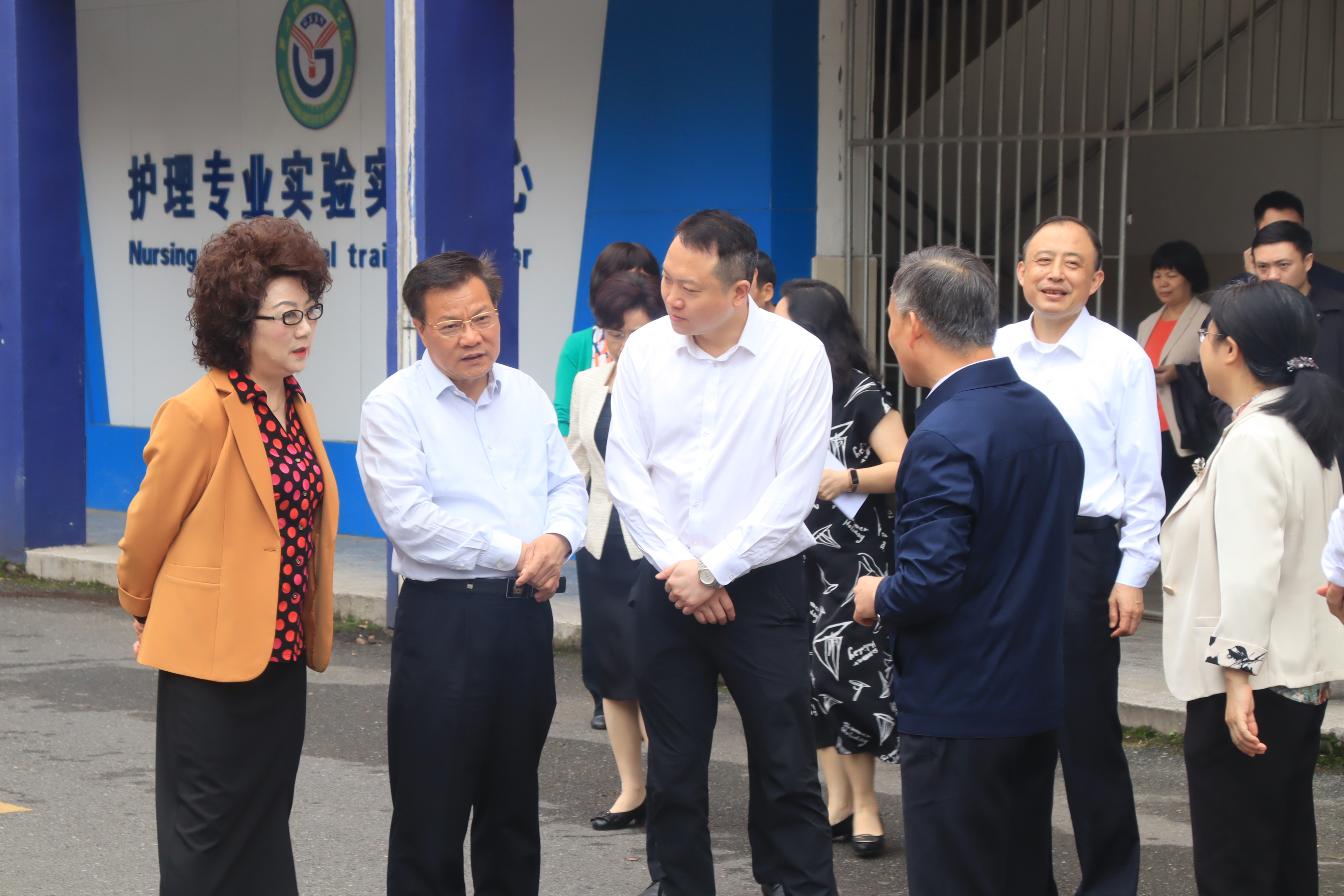 1714265594956376.jpg 1714265594956376.jpg