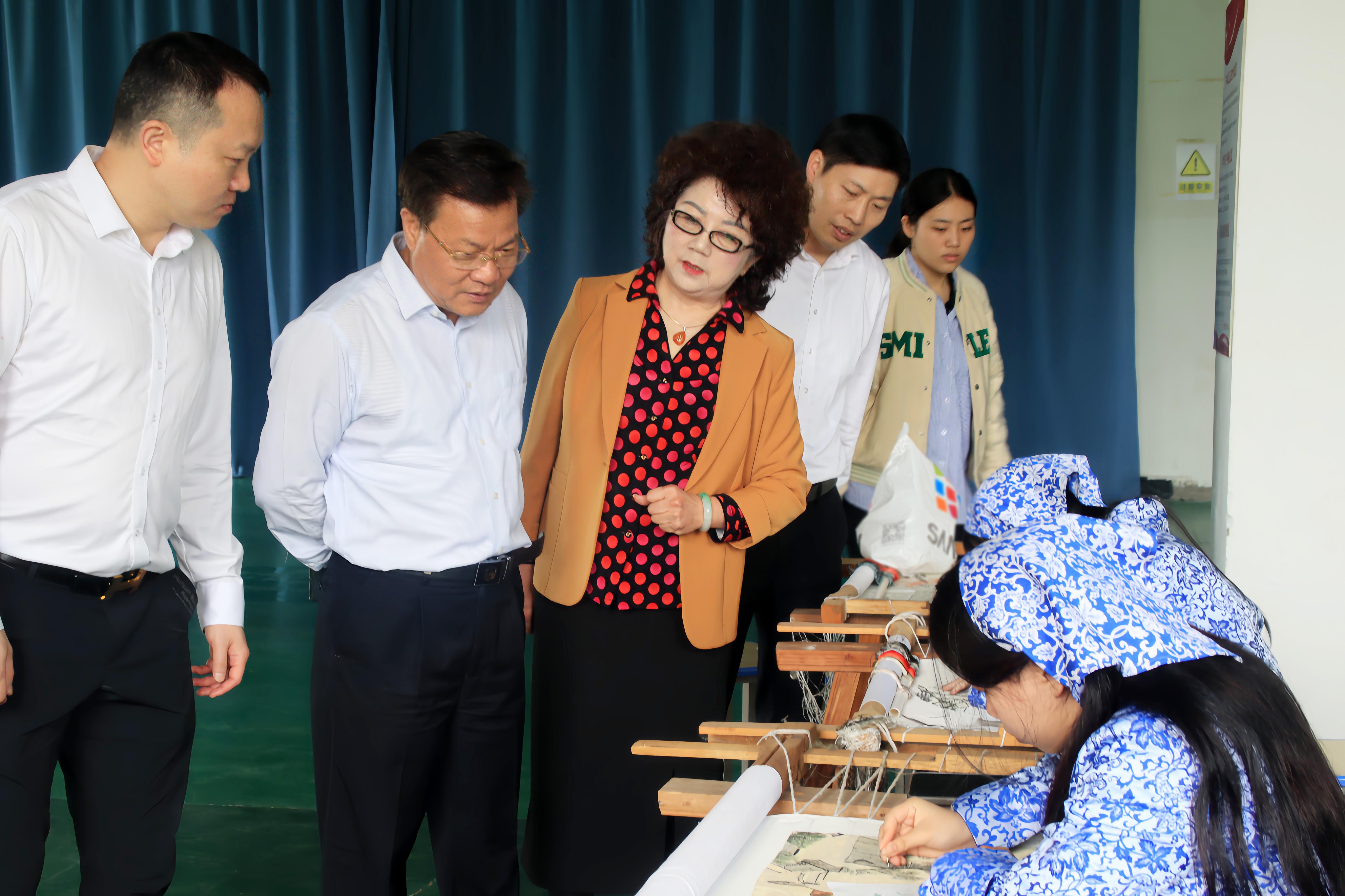 1714265817437493.jpg 1714265817437493.jpg