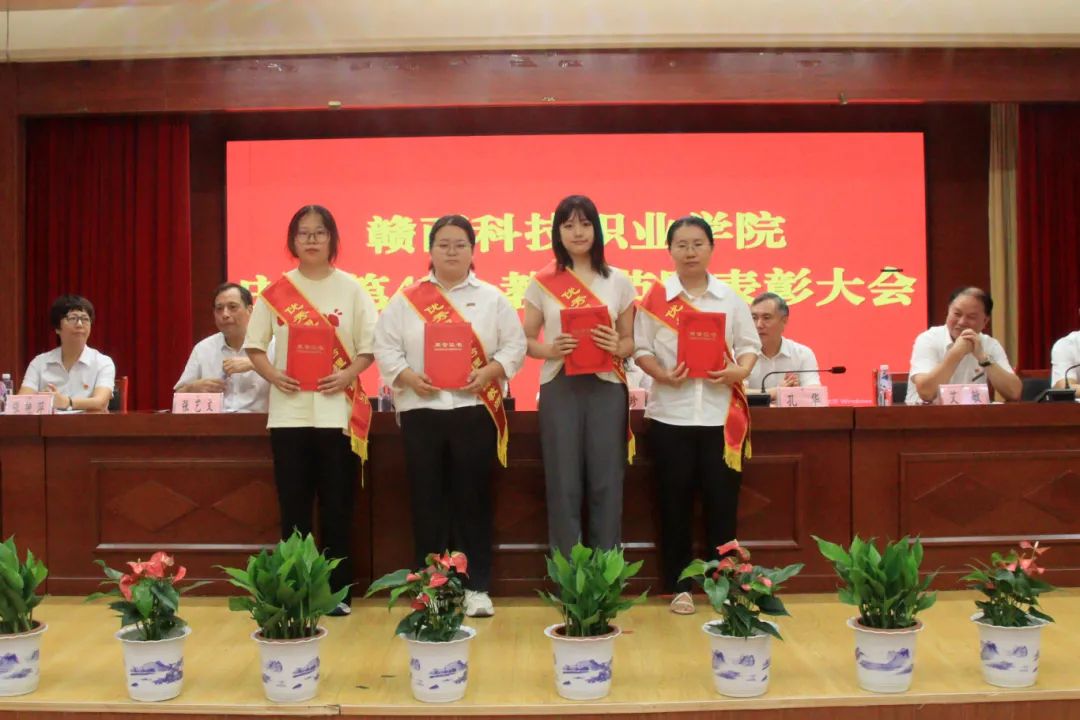 1726102536921743.jpg 1726102536921743.jpg