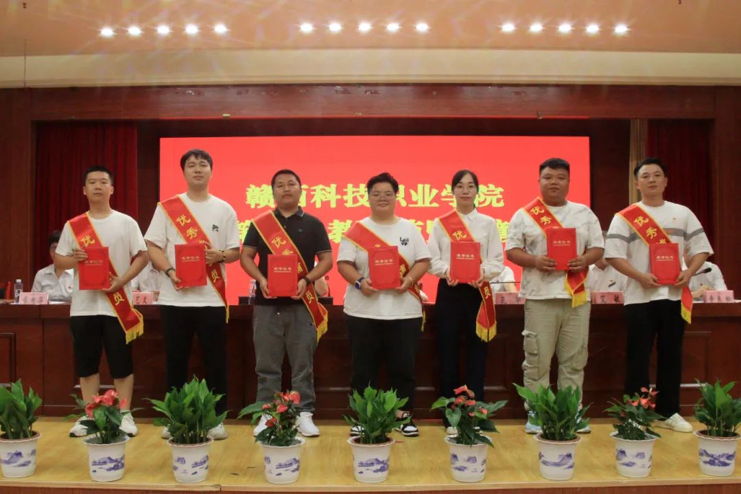 1726102550220248.jpg 1726102550220248.jpg