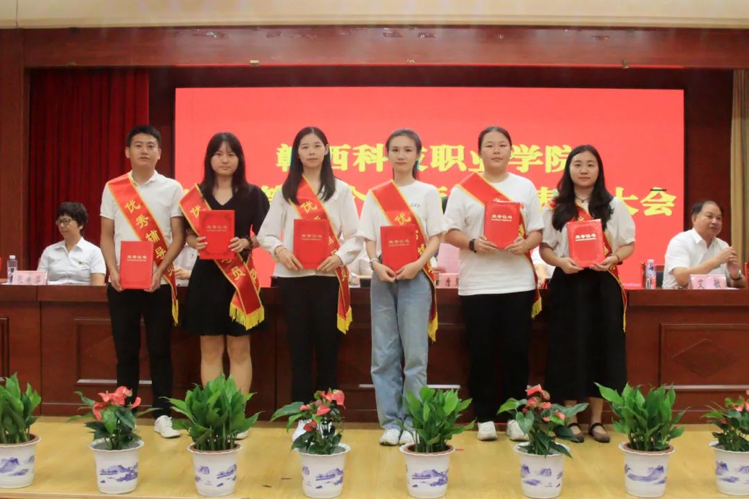 1726102557982625.jpg 1726102557982625.jpg