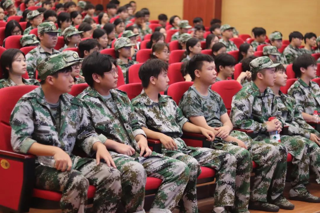 1726624977713315.jpg 1726624977713315.jpg