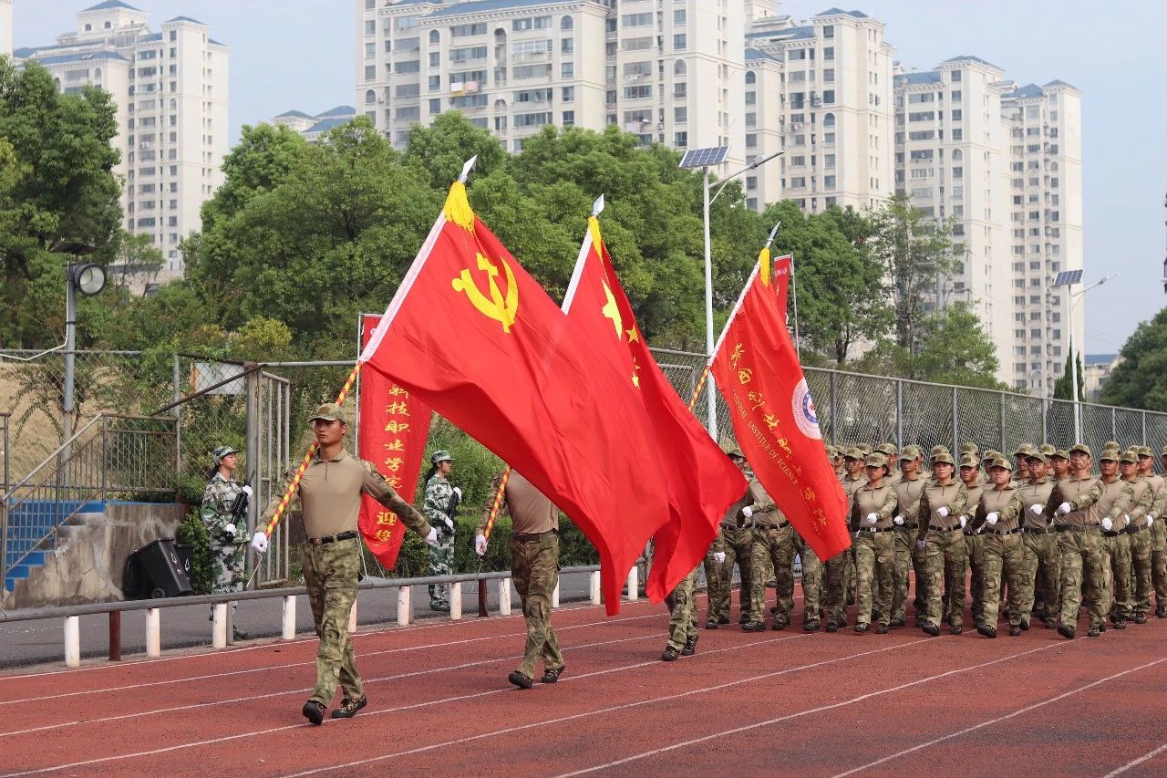 1727505723304025.jpg 1727505723304025.jpg