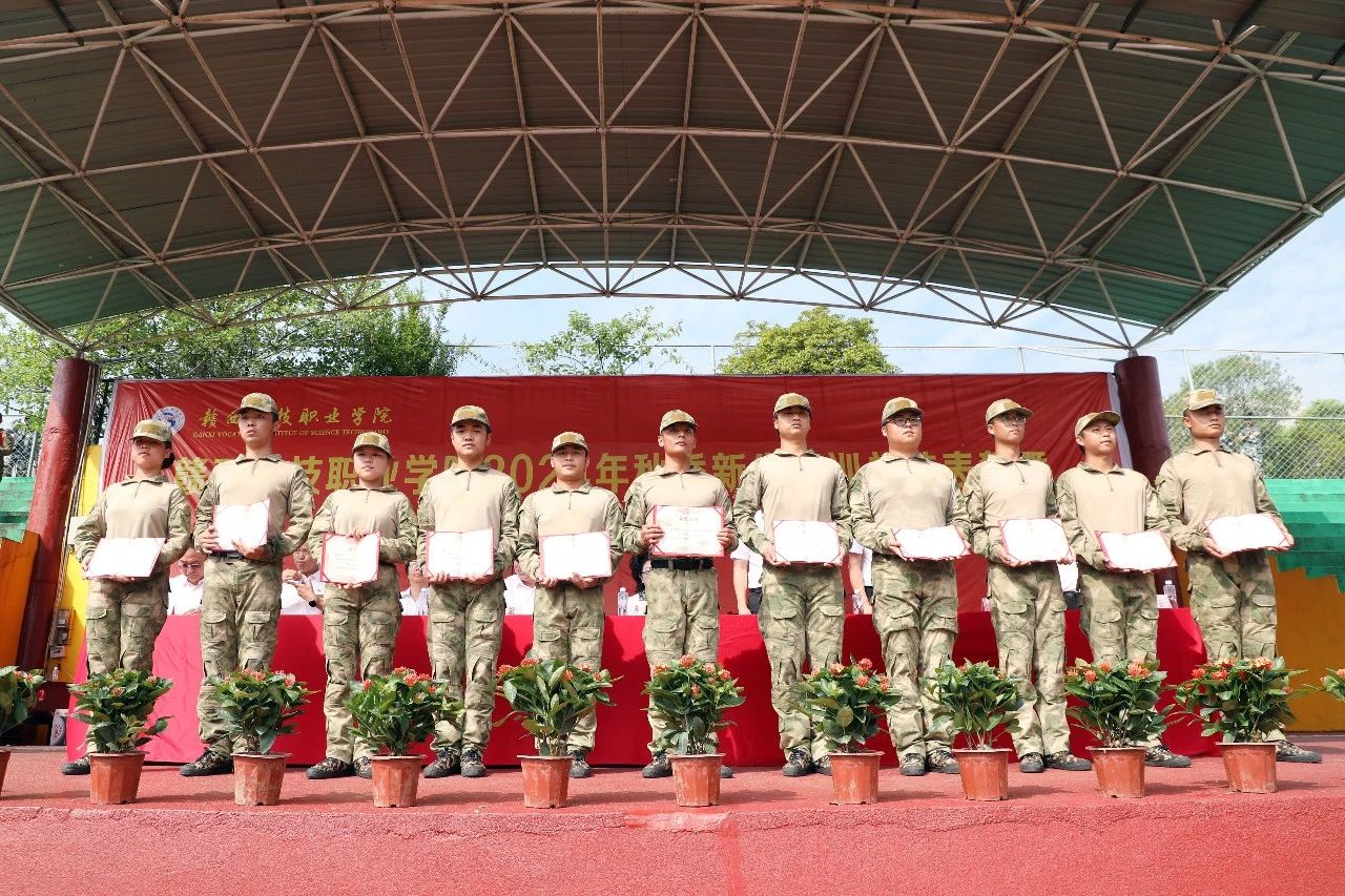 1727507223164668.jpg 1727507223164668.jpg