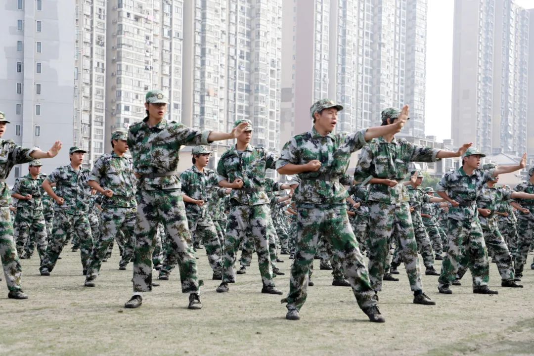 1727507791755979.jpg 1727507791755979.jpg