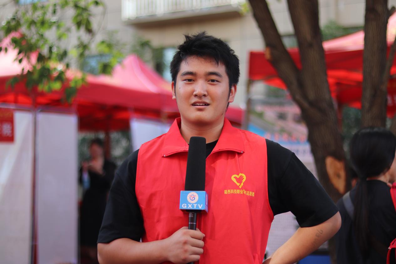 1758161731881953.jpg 1758161731881953.jpg