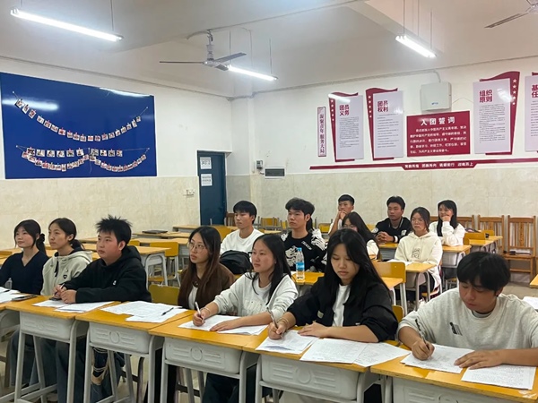 1762237555101558.jpg 640_wx_fmt=jpeg&from=appmsg&tp=webp&wxfrom=5&wx_lazy=1 (11).jpg