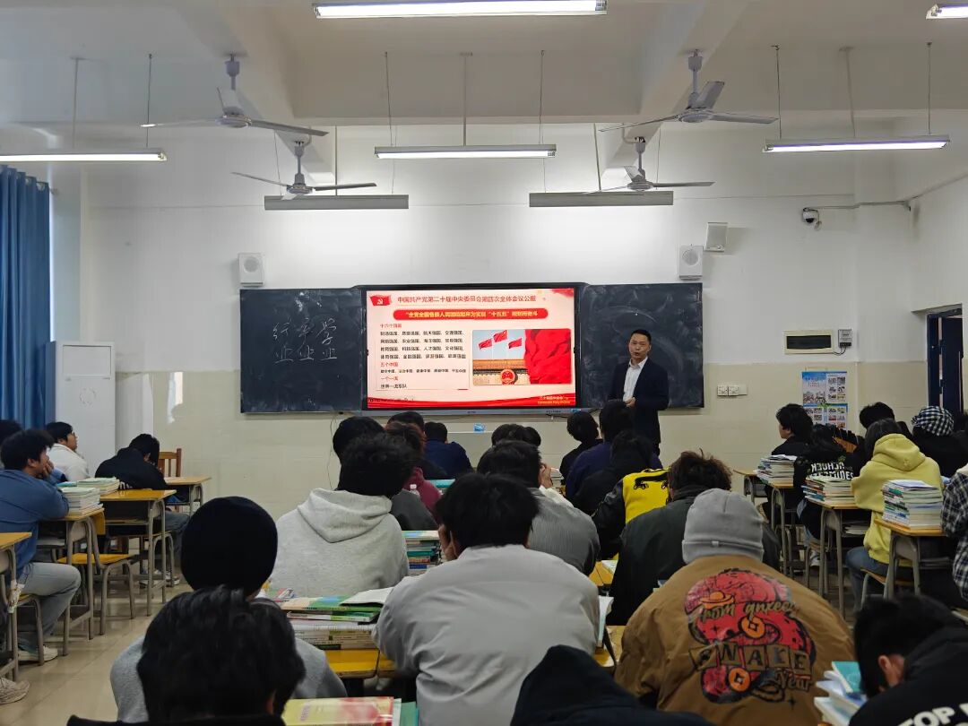 1764578135316824.jpg 1764578135316824.jpg