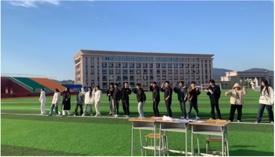 1765249575611613.png e1d52e76-5d43-42db-988a-68908ffcfacc.png